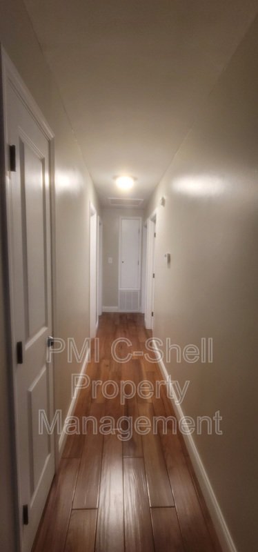 Very Nice 3 Bed 1 Bath Home with Yard property image